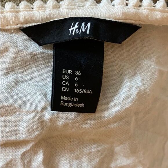 H&M Dress with Beaded Lace Accents. SZ 6 - Picture 7 of 8